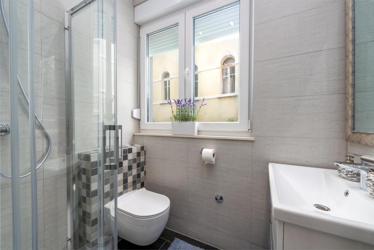 Free Parking Marli 4 - Room With Private Entrance - Dubrovnik Buitenkant foto